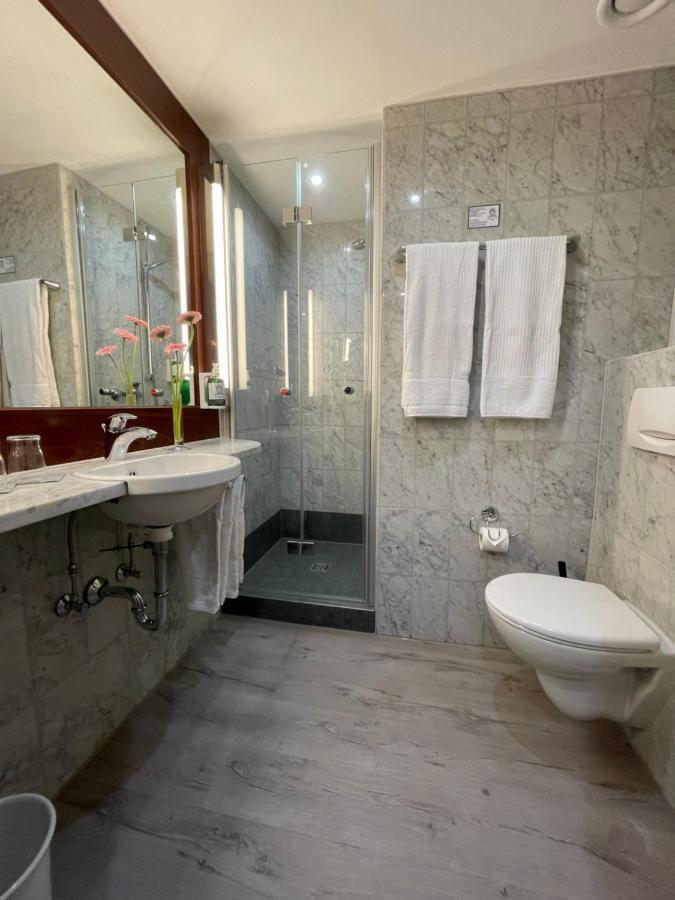 Cityhotel Kaiser Karl Aachen Eksteriør billede